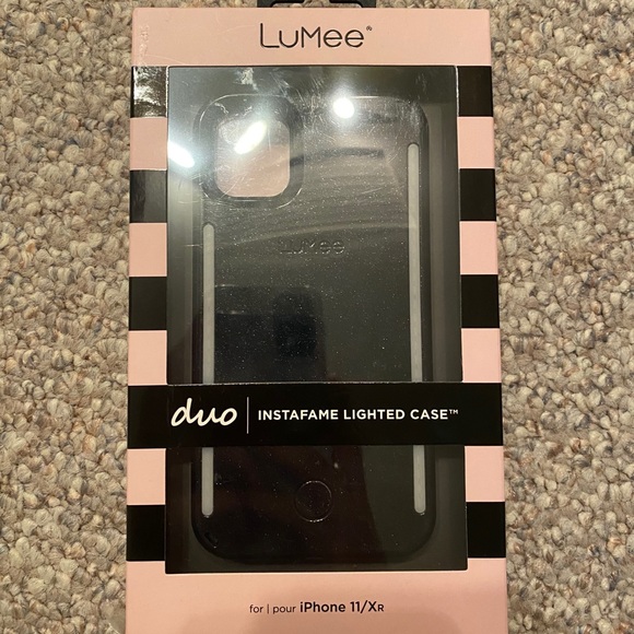 LuMee lighted case